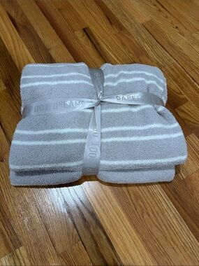 Barefoot Dreams Soft Gray & White Striped Throw Blanket 45”x60”